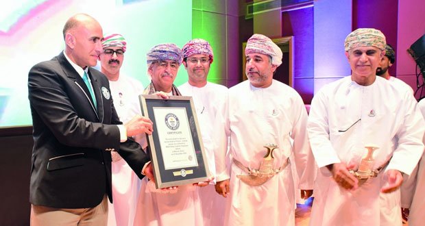 سلطنة ع مان تدخل موسوعة جينيس للأرقام القياسية كأكبر عدد متبرعين بالدم جريدة الفراعنة
